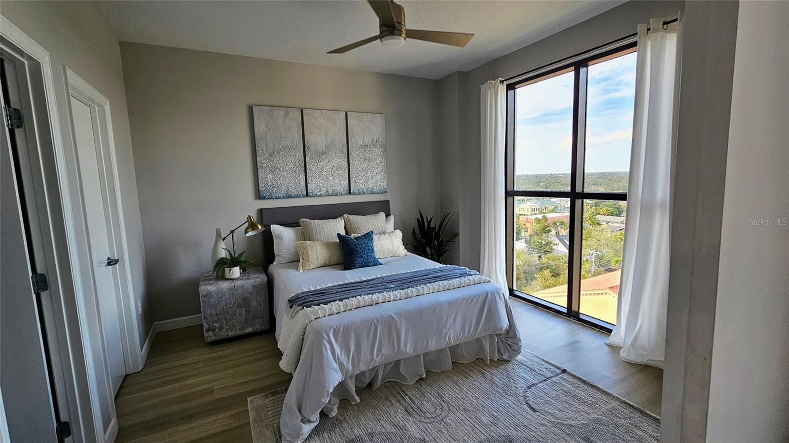 226 5TH AVE N #1101, ST PETERSBURG, FL, 33701