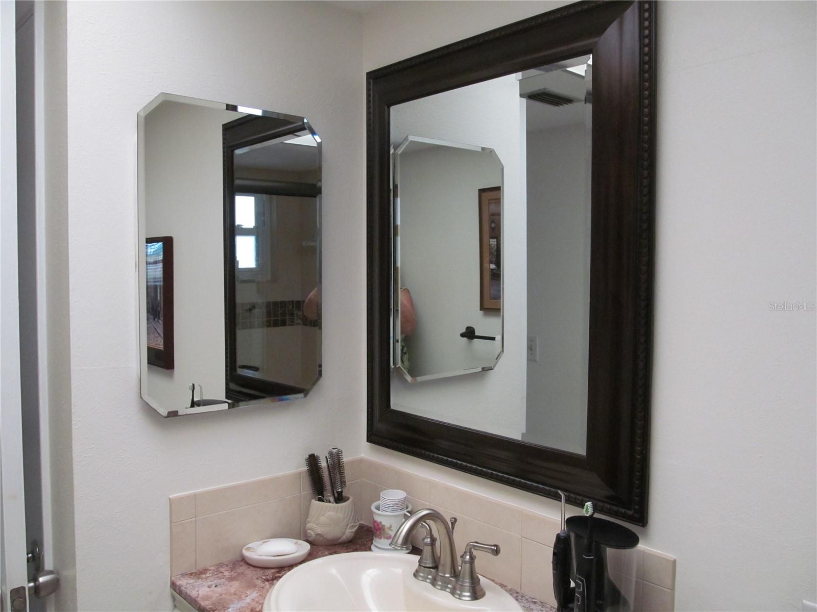 214 FIELD AVE E #1, VENICE, FL, 34285