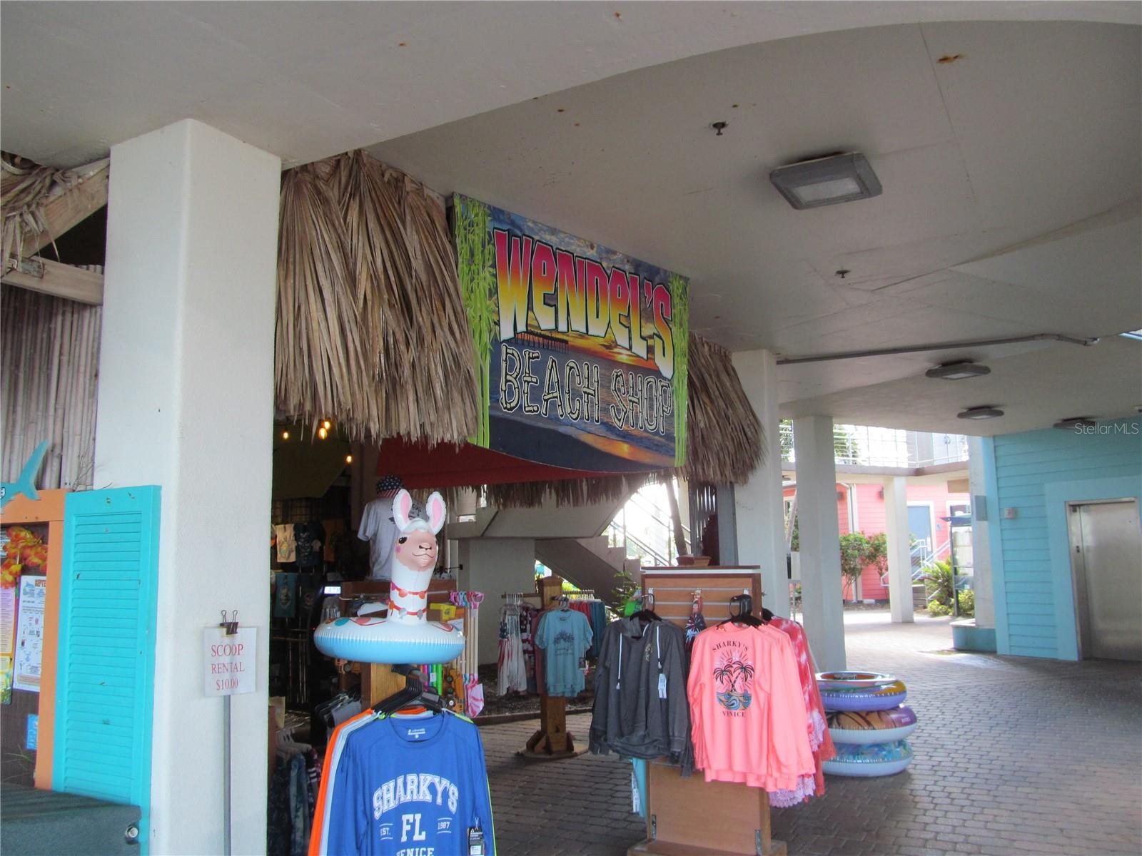 214 FIELD AVE E #1, VENICE, FL, 34285