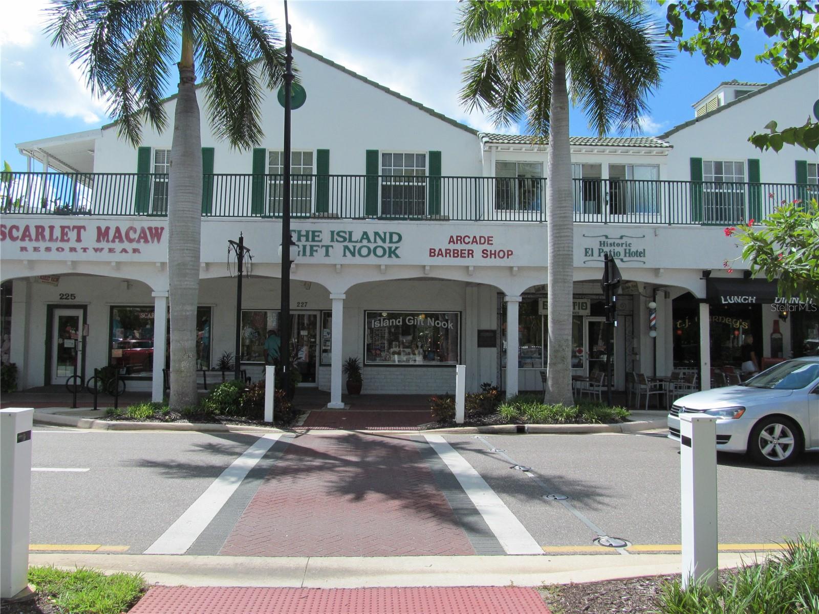 214 FIELD AVE E #1, VENICE, FL, 34285
