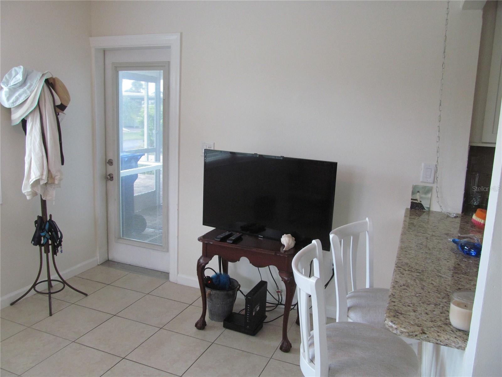 214 FIELD AVE E #1, VENICE, FL, 34285