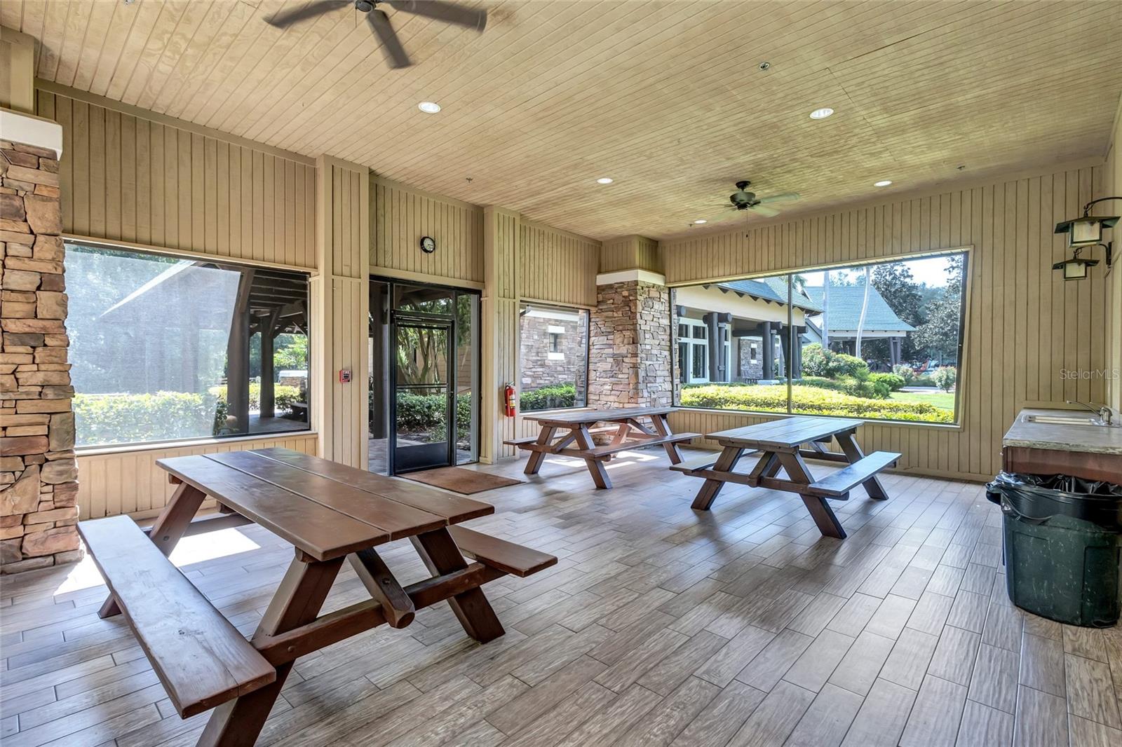 7806 GRASMERE DR, LAND O LAKES, FL, 34637