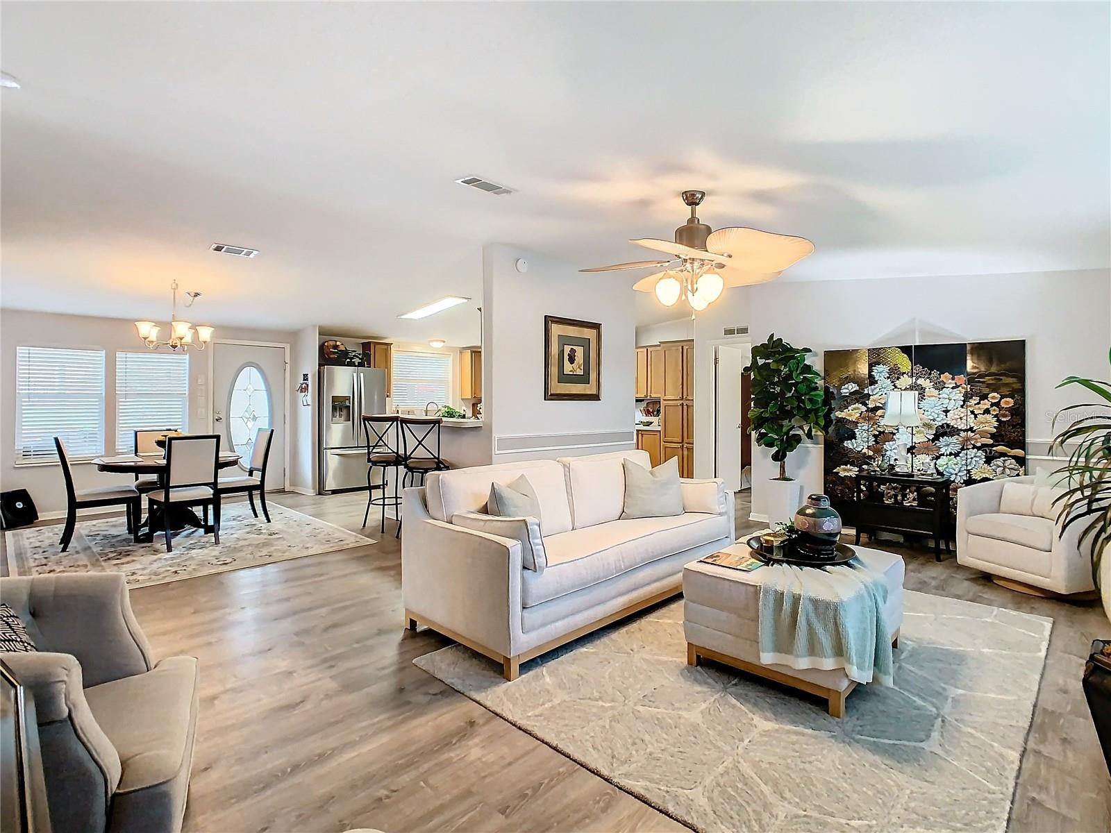 348 EDGEWOOD BLVD, LAKE WALES, FL, 33898