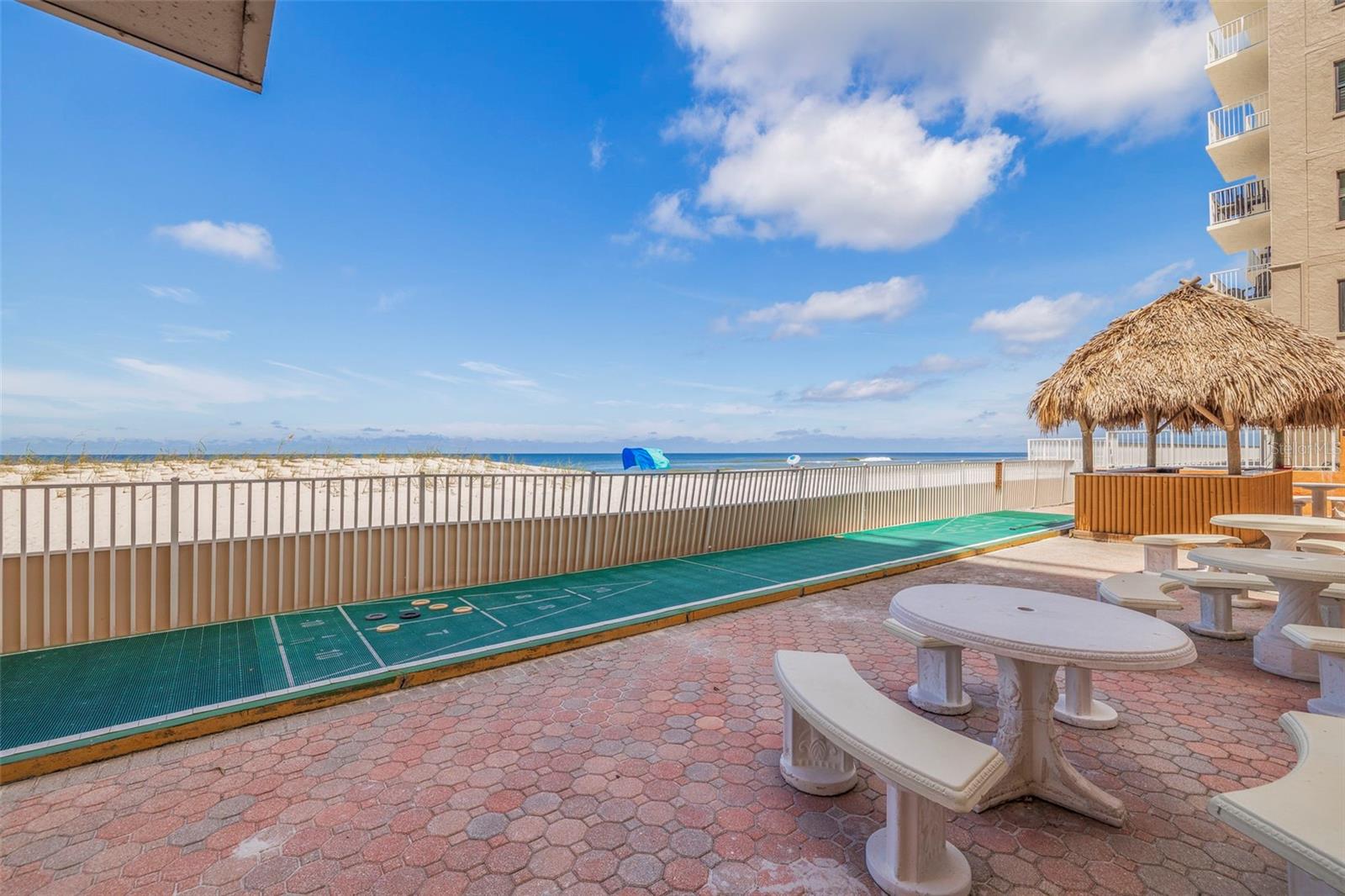 18610 GULF BLVD #402, INDIAN SHORES, FL, 33785