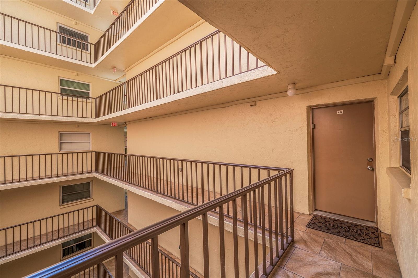 18610 GULF BLVD #402, INDIAN SHORES, FL, 33785