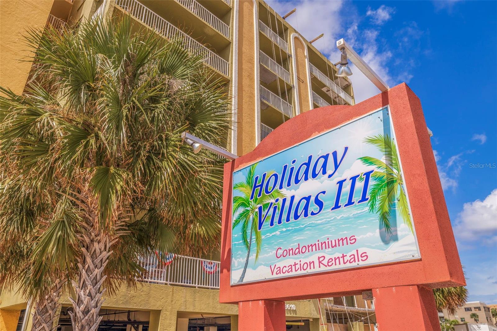 18610 GULF BLVD #402, INDIAN SHORES, FL, 33785