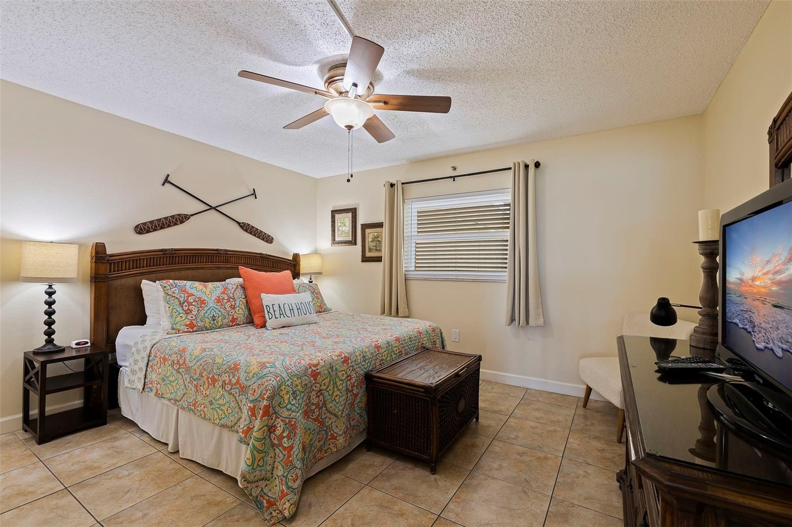 18610 GULF BLVD #402, INDIAN SHORES, FL, 33785