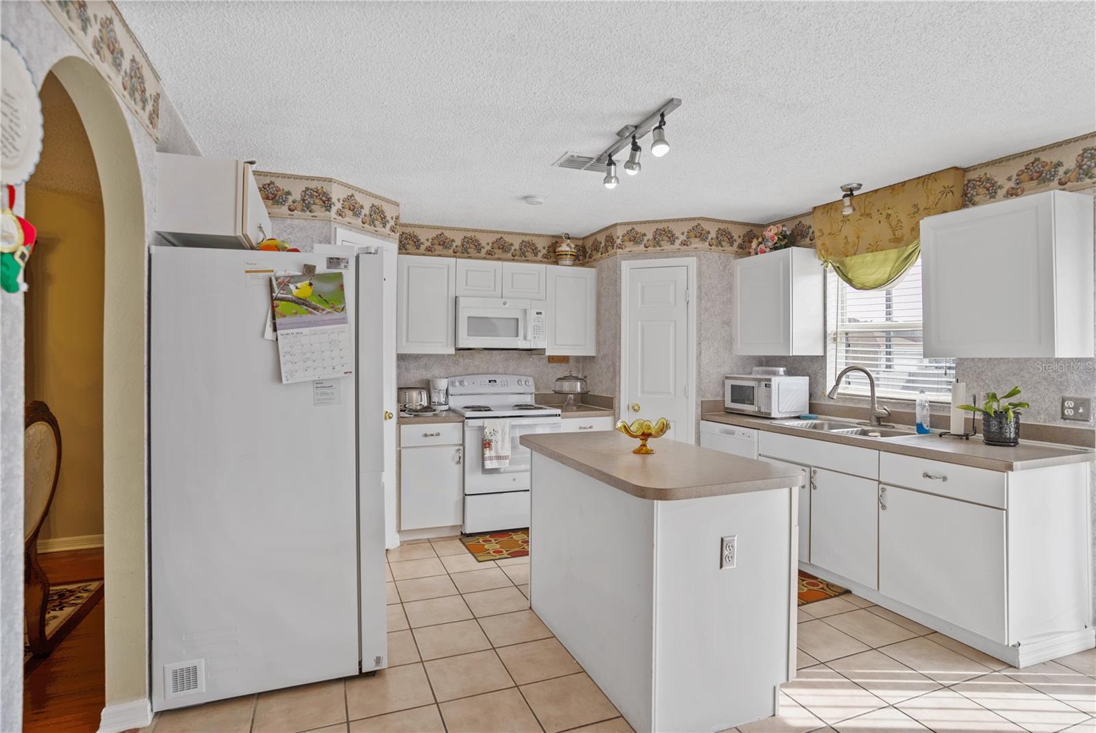 6860 WESTLAKE BLVD, ORLANDO, FL, 32810