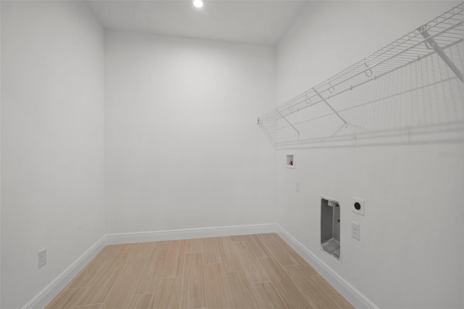 6216 BROAD FIELD AVE, APOLLO BEACH, FL, 33572