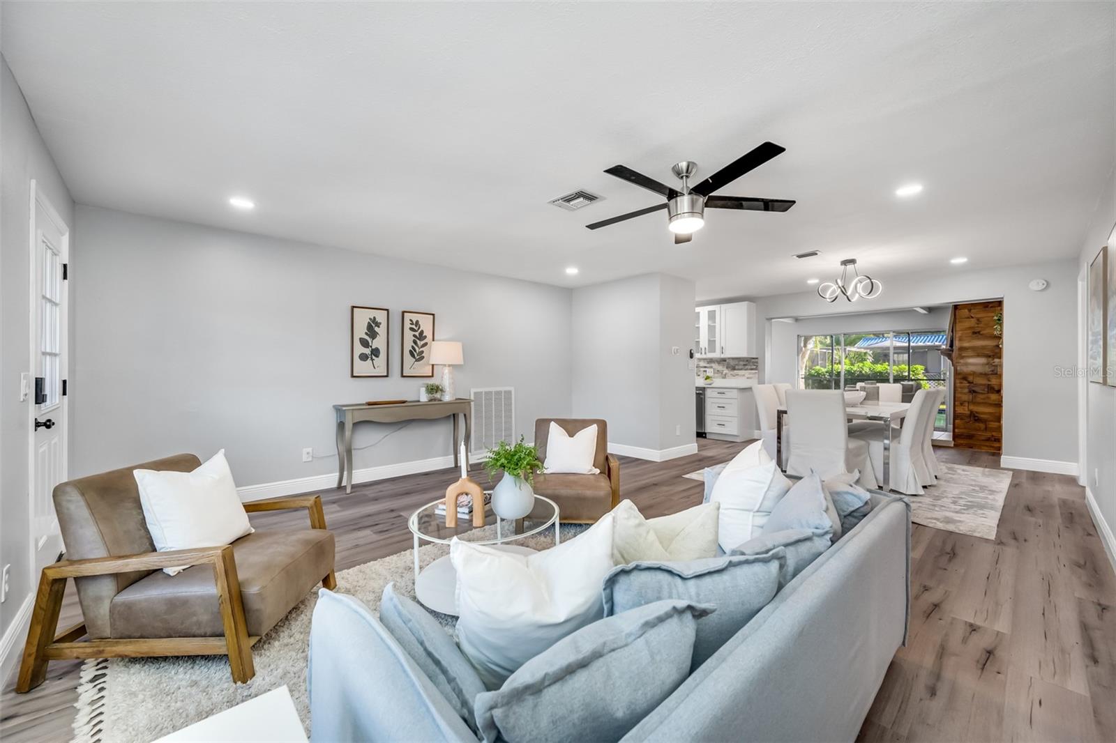 1811 FOREST DR, OLDSMAR, FL, 34677