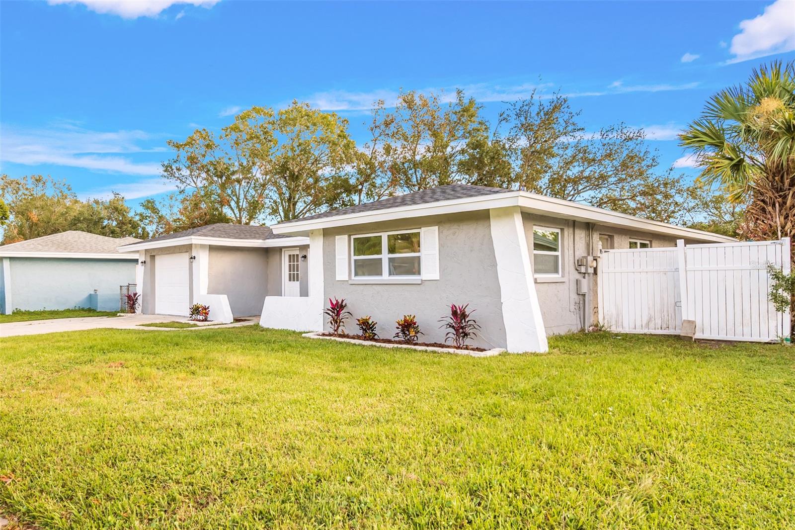 1811 FOREST DR, OLDSMAR, FL, 34677