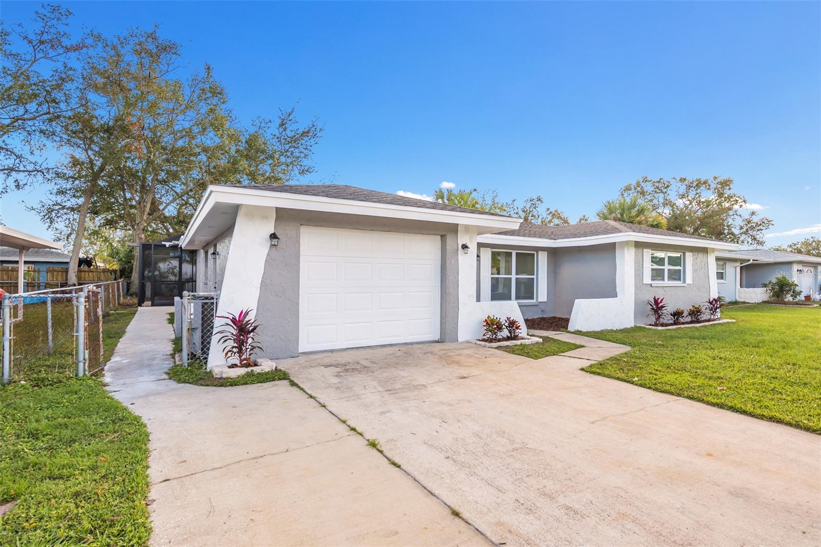 1811 FOREST DR, OLDSMAR, FL, 34677