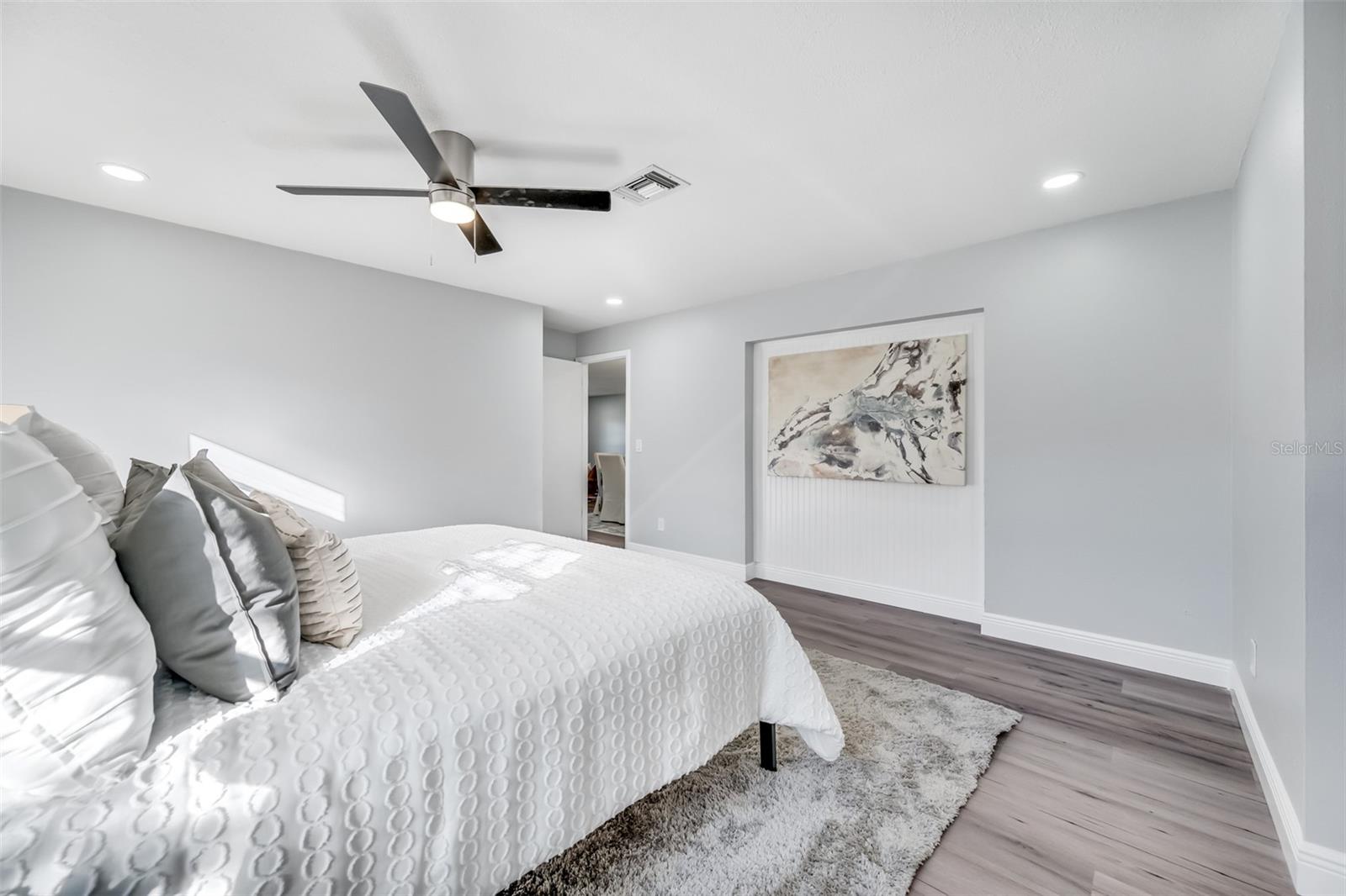 1811 FOREST DR, OLDSMAR, FL, 34677