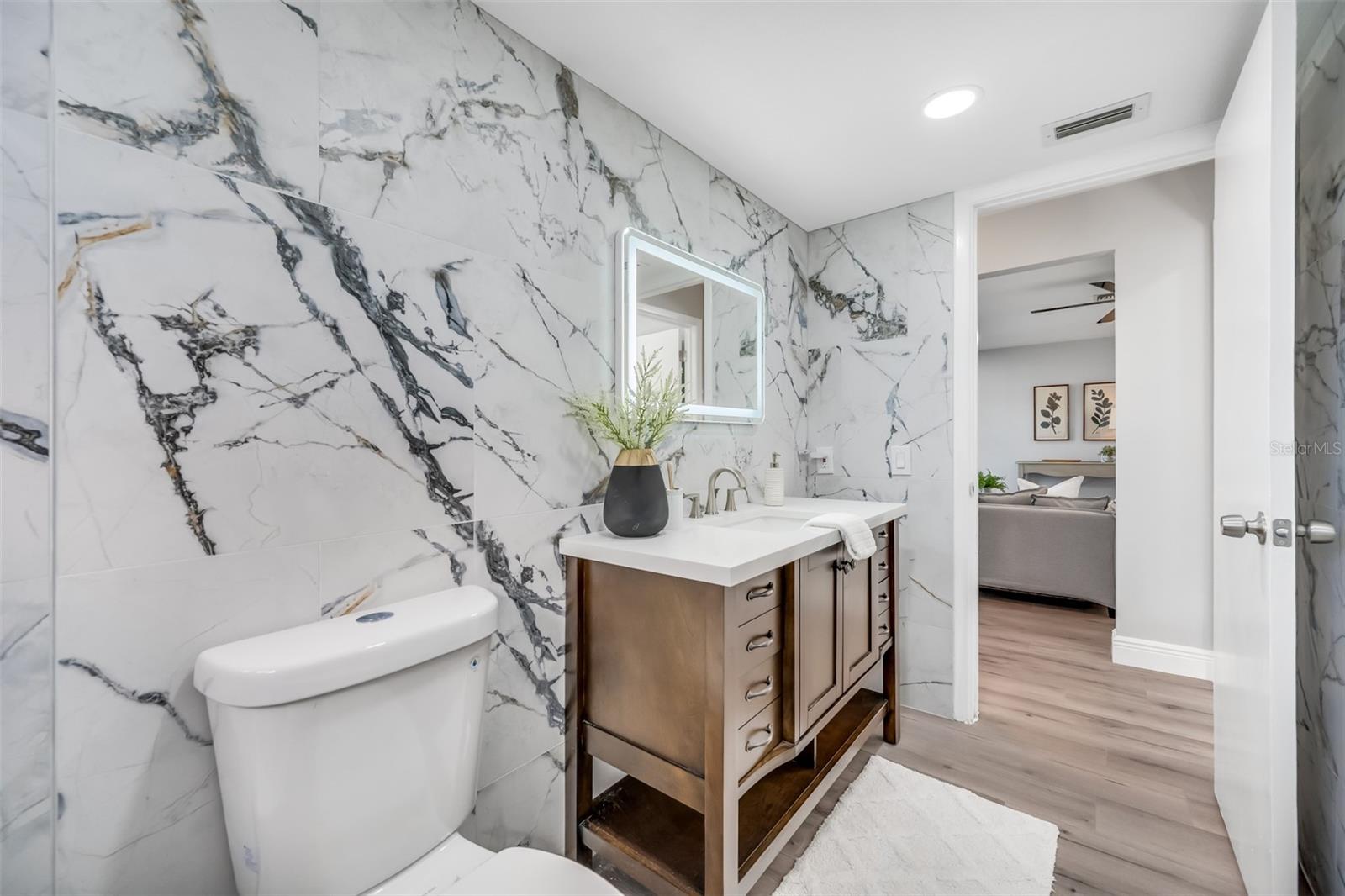 1811 FOREST DR, OLDSMAR, FL, 34677