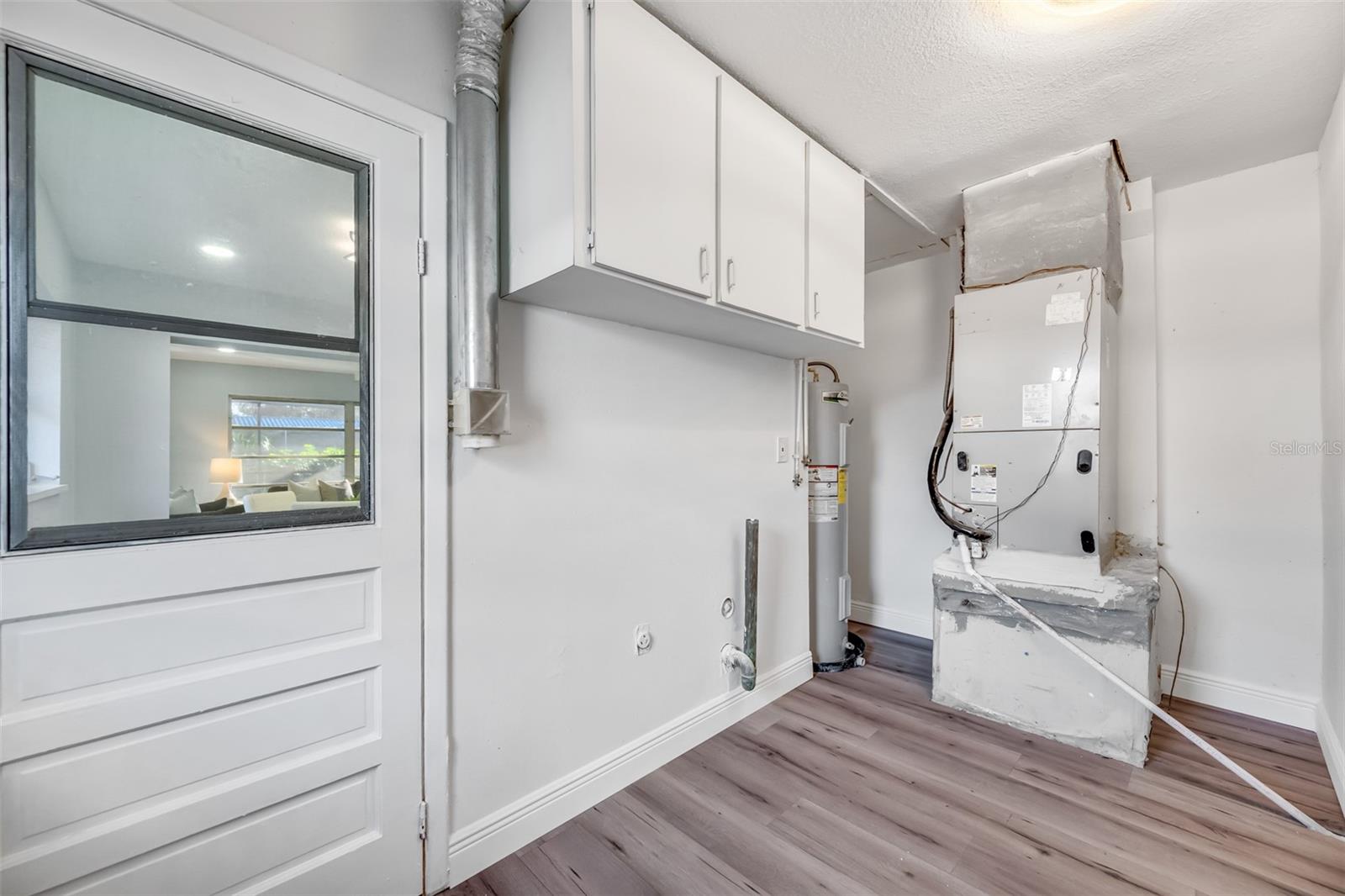 1811 FOREST DR, OLDSMAR, FL, 34677