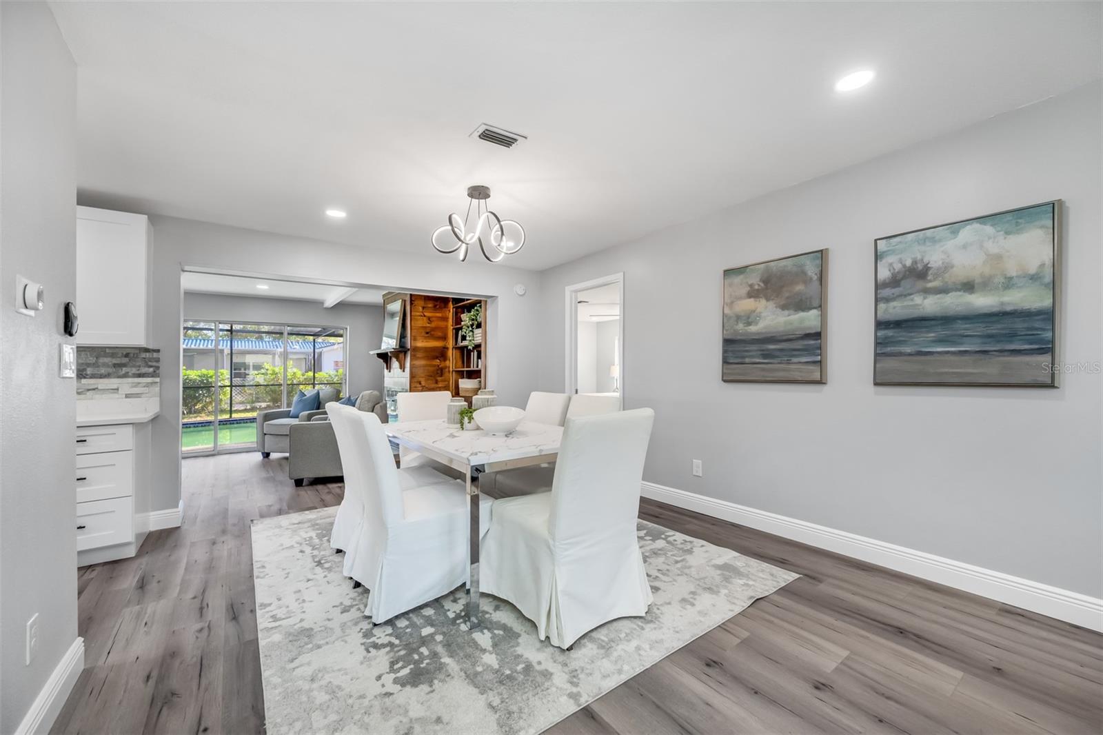 1811 FOREST DR, OLDSMAR, FL, 34677