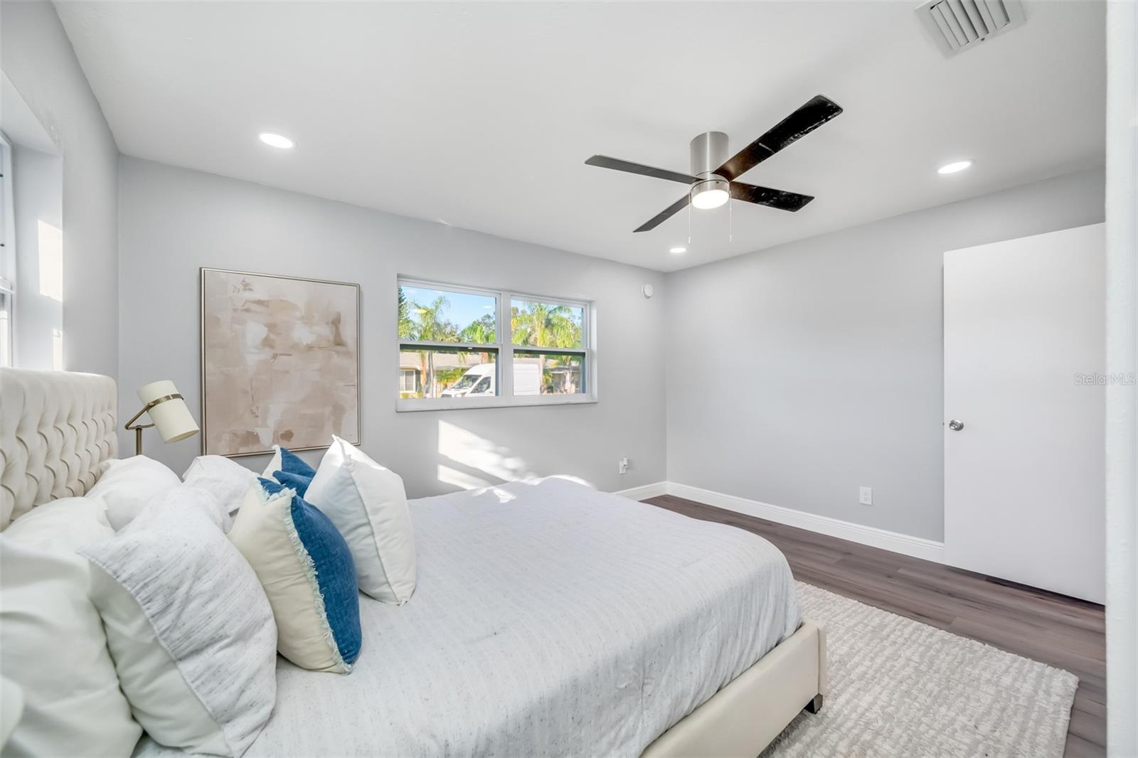 1811 FOREST DR, OLDSMAR, FL, 34677