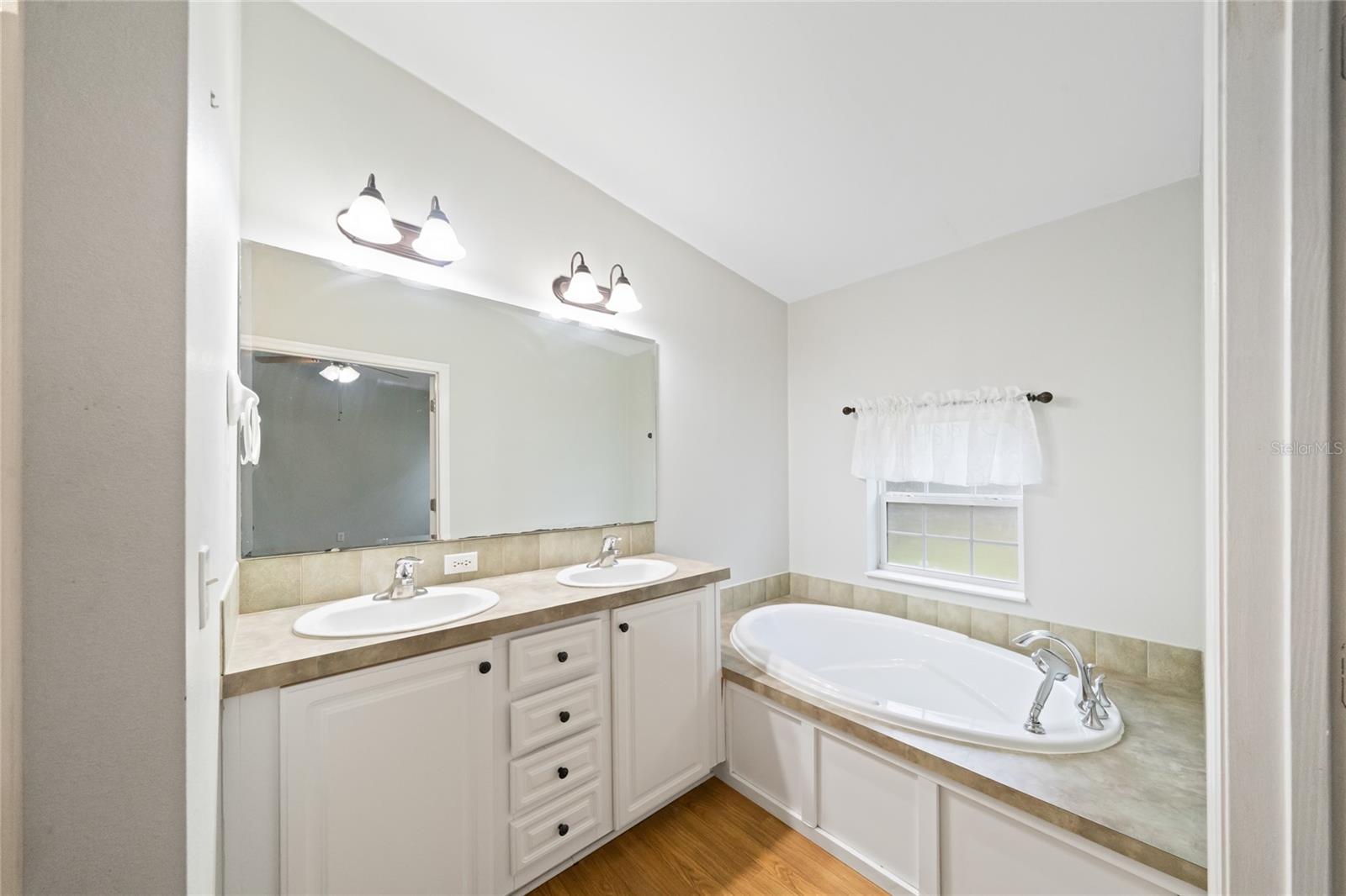 1419 1ST AVE, DELAND, FL, 32724