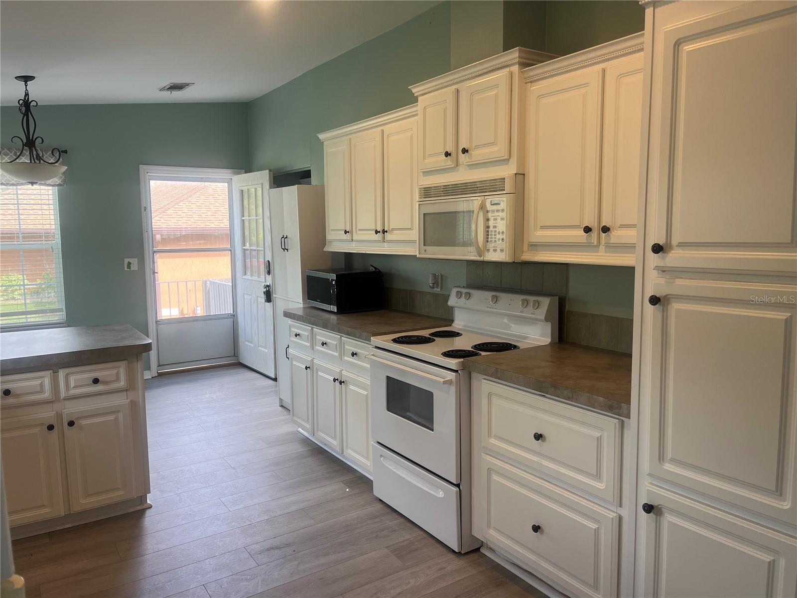 1419 1ST AVE, DELAND, FL, 32724