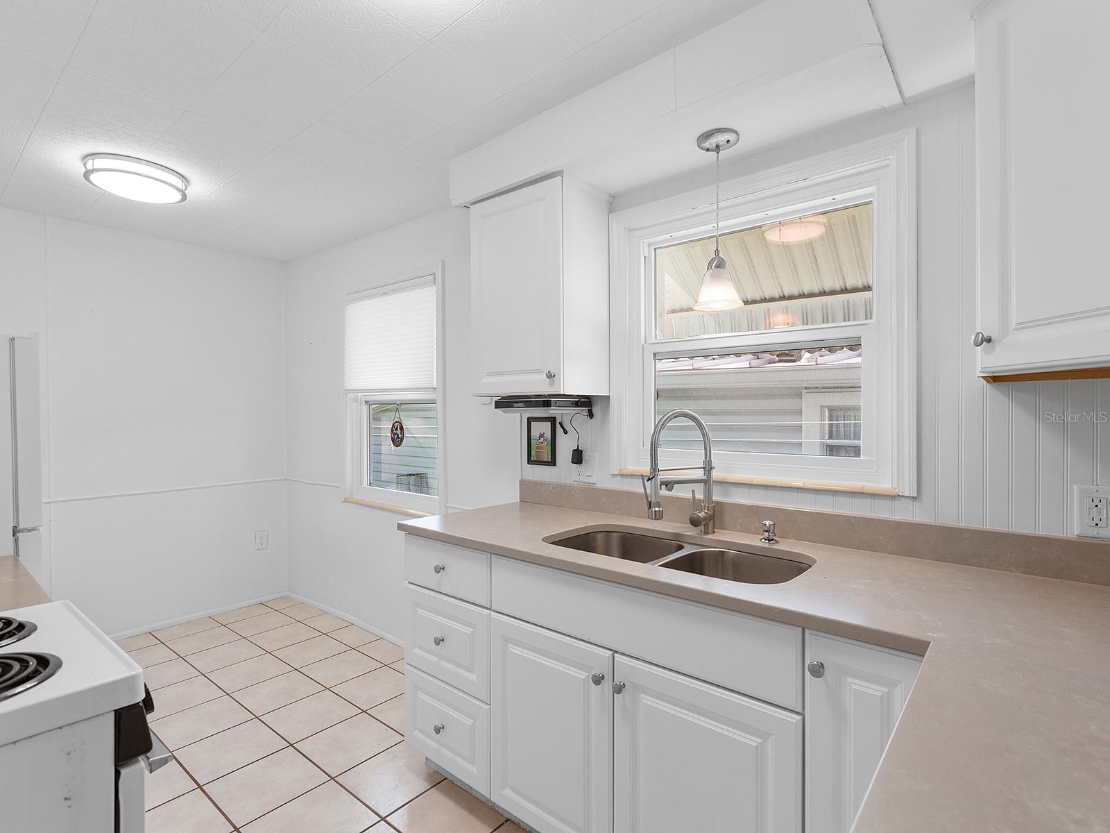 3 PALM AVE, BRADENTON, FL, 34208