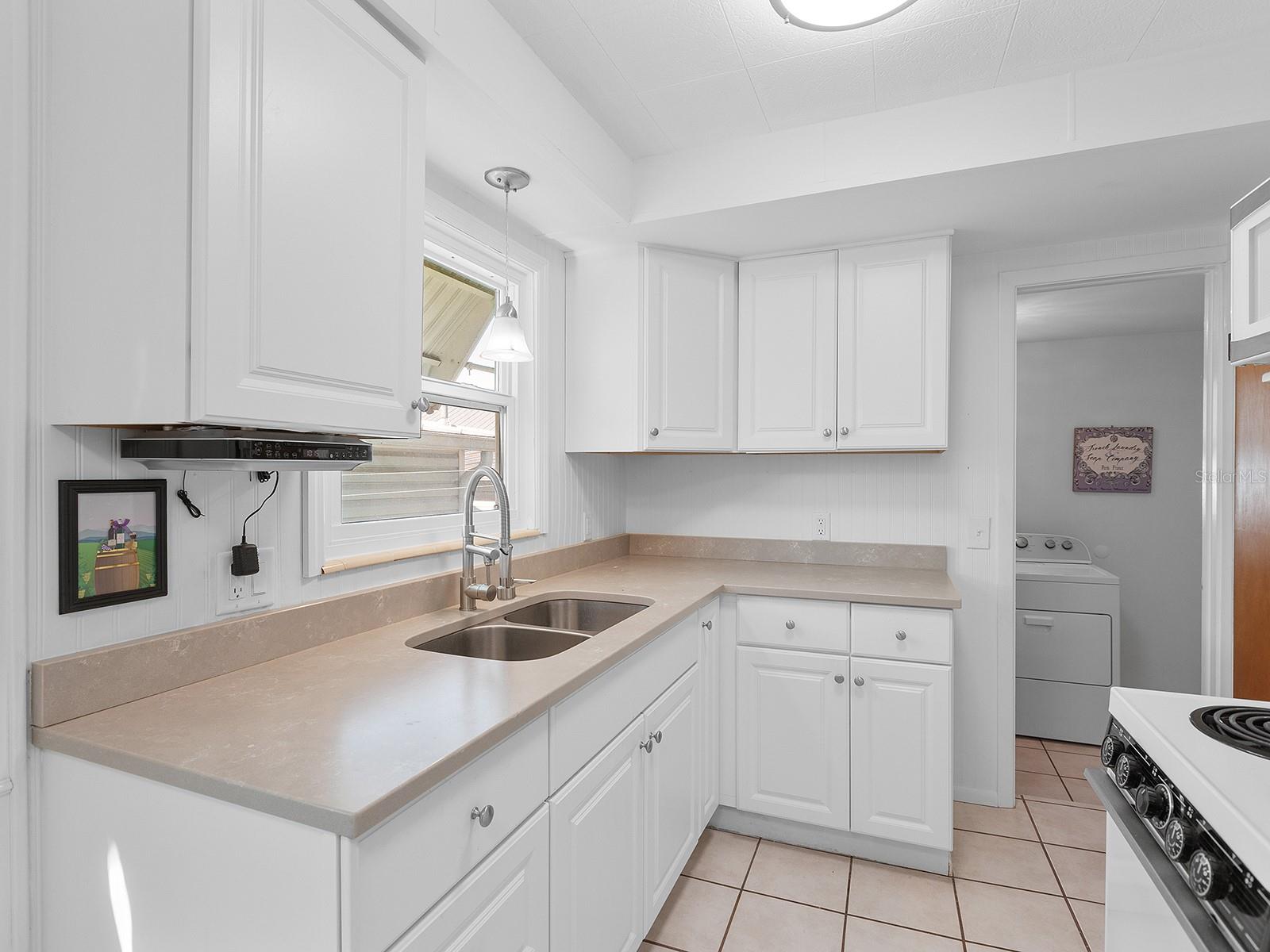 3 PALM AVE, BRADENTON, FL, 34208