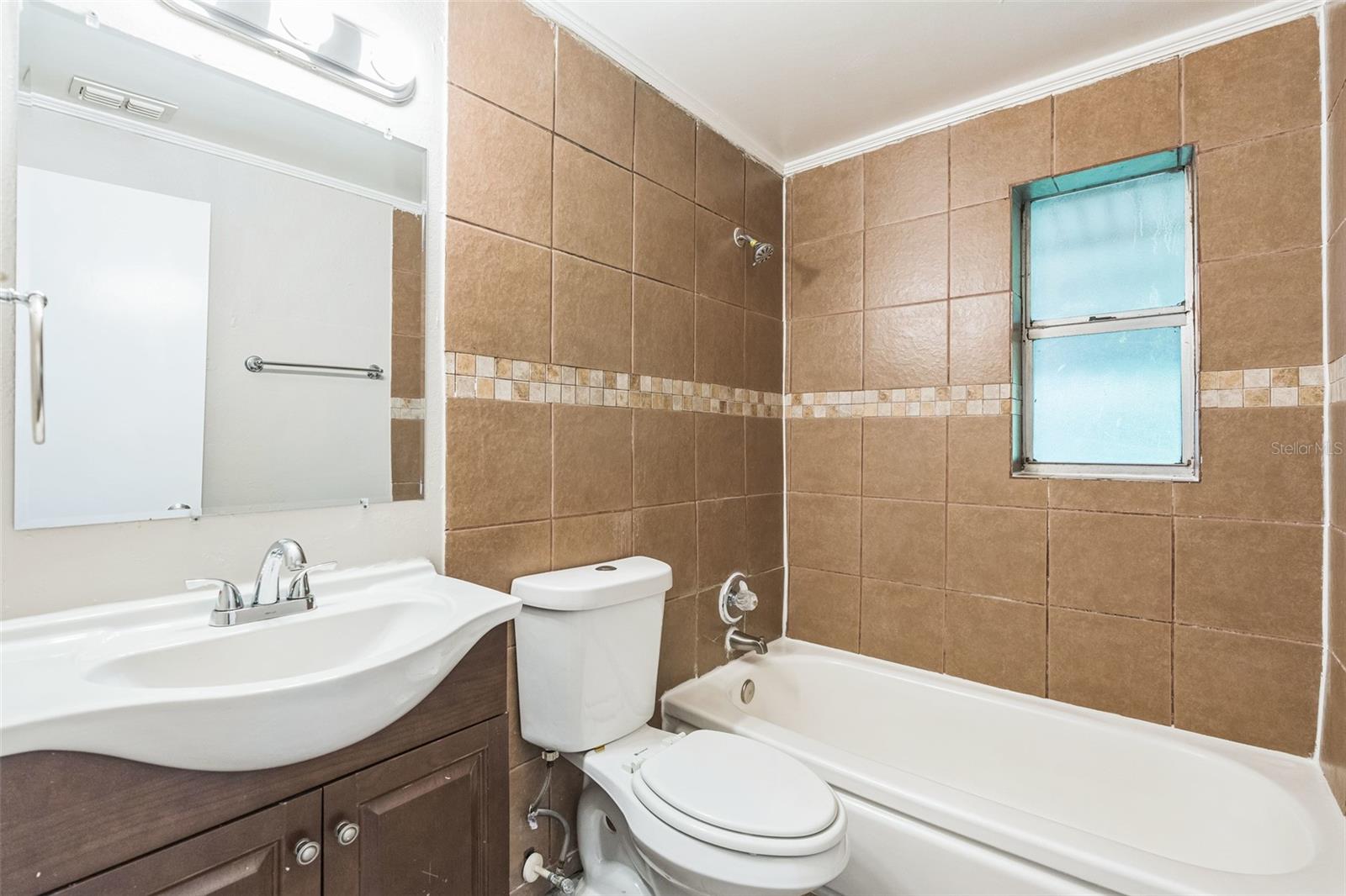 814 FERNDELL RD, ORLANDO, FL, 32808