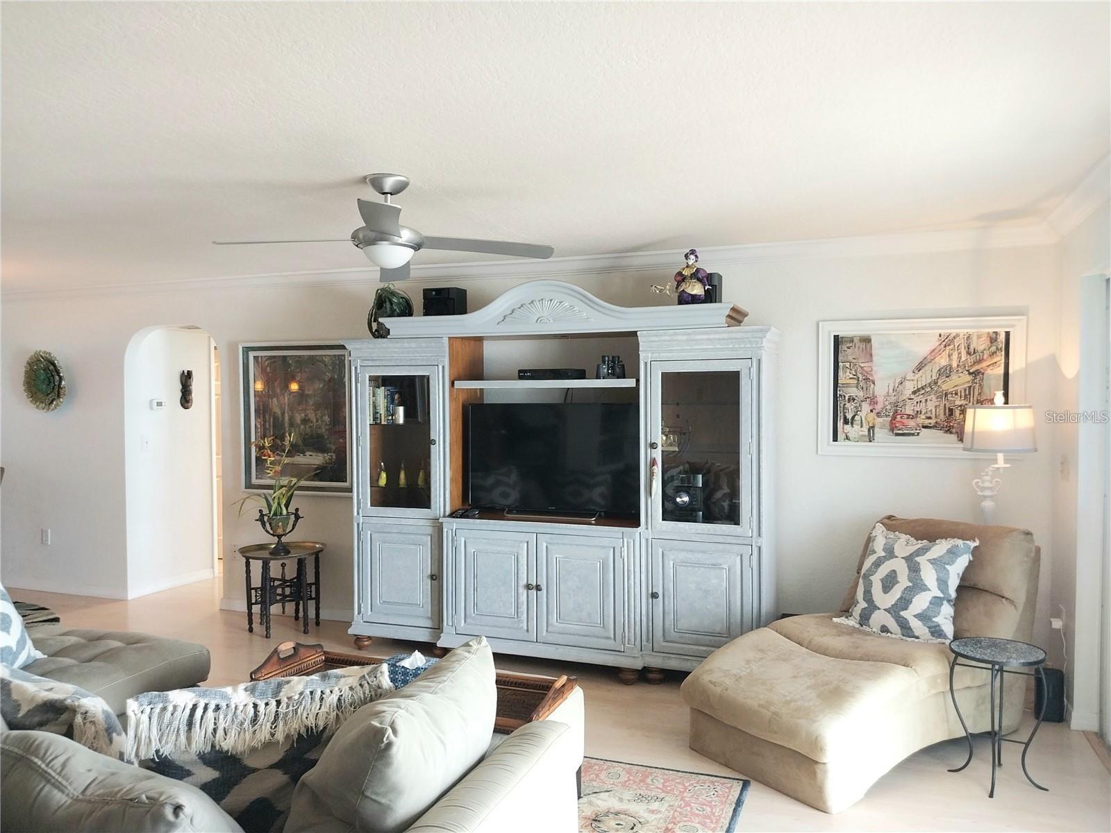 1 BEN FRANKLIN DR #93, SARASOTA, FL, 34236