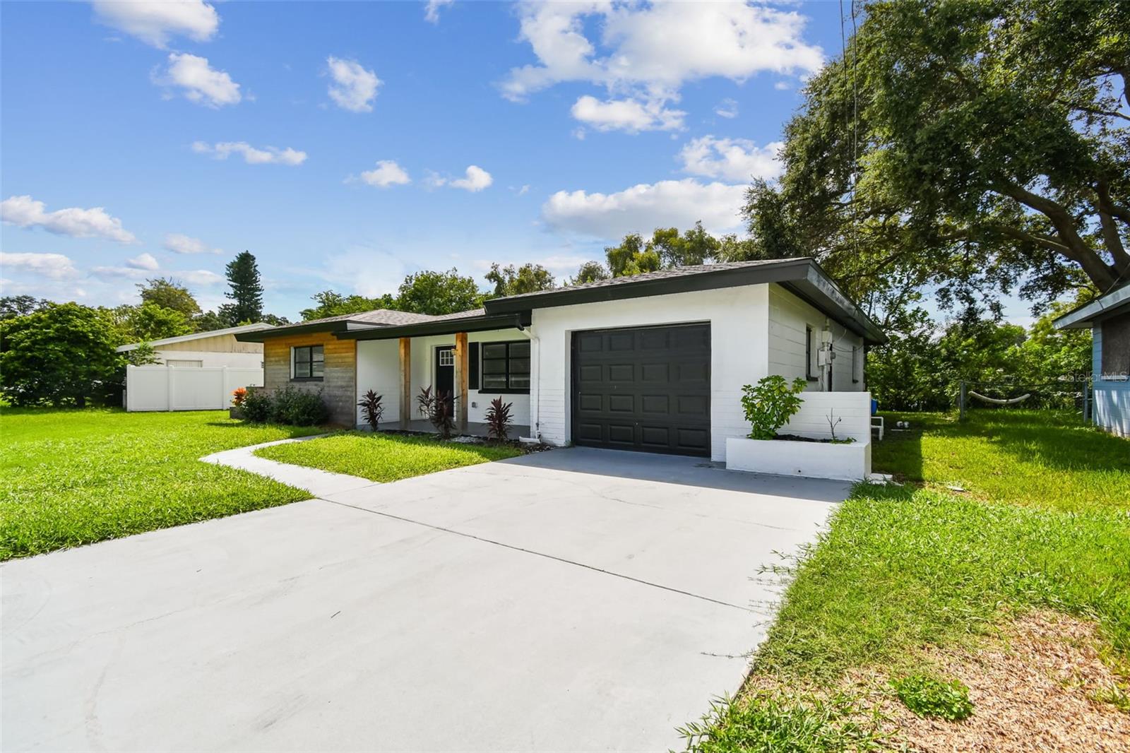 1116 58TH AVE S, ST PETERSBURG, FL, 33705
