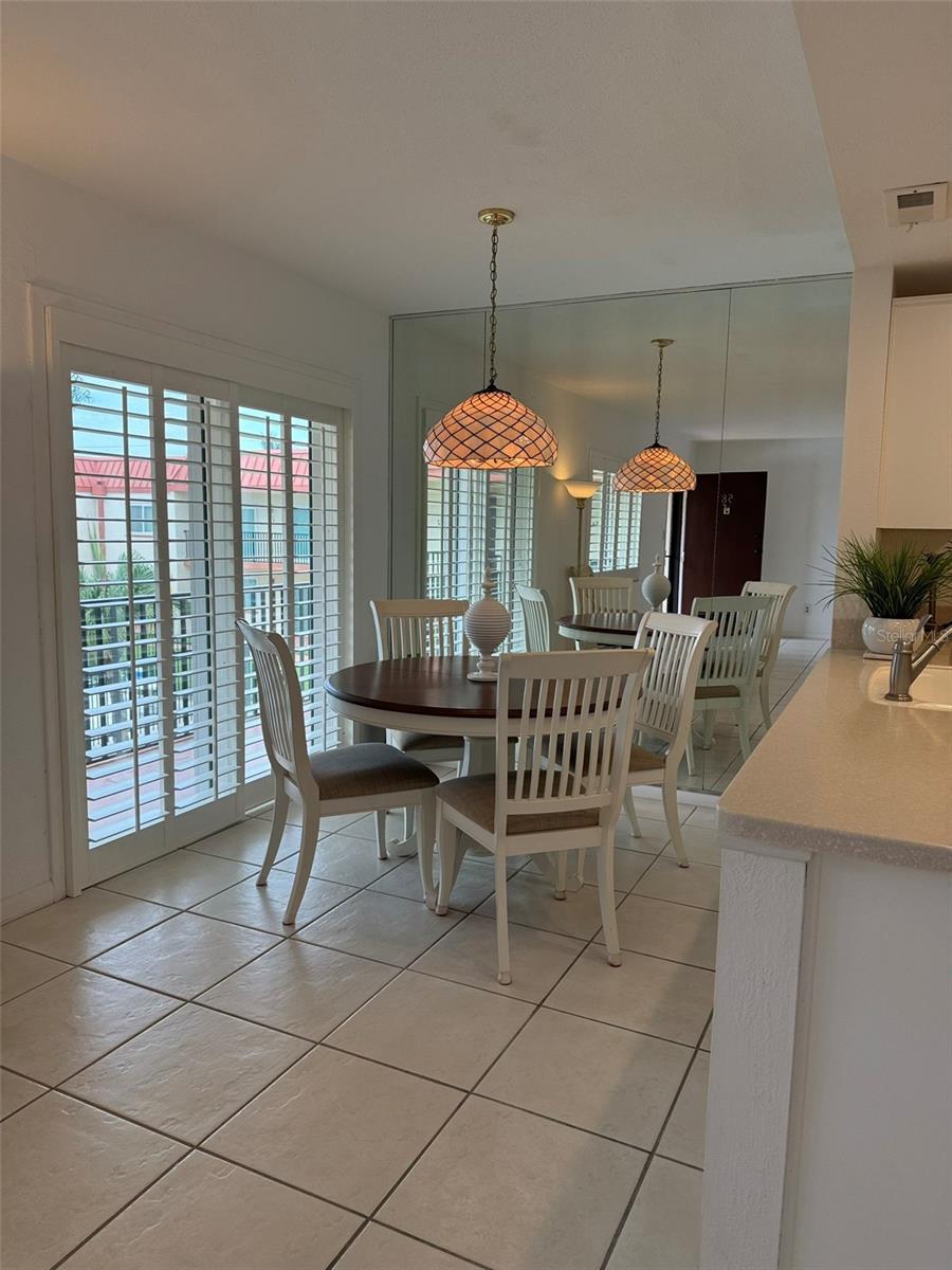 10369 PARADISE BLVD #58, TREASURE ISLAND, FL, 33706