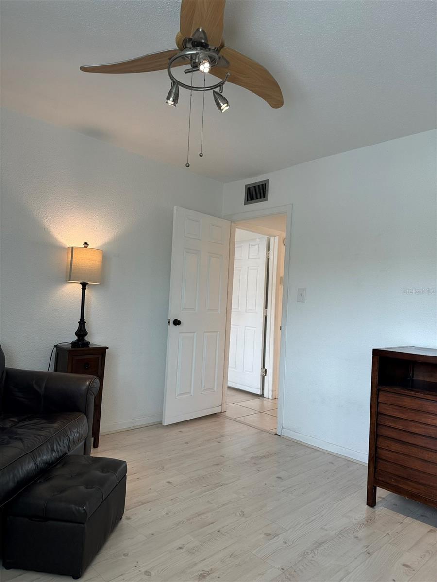 10369 PARADISE BLVD #58, TREASURE ISLAND, FL, 33706