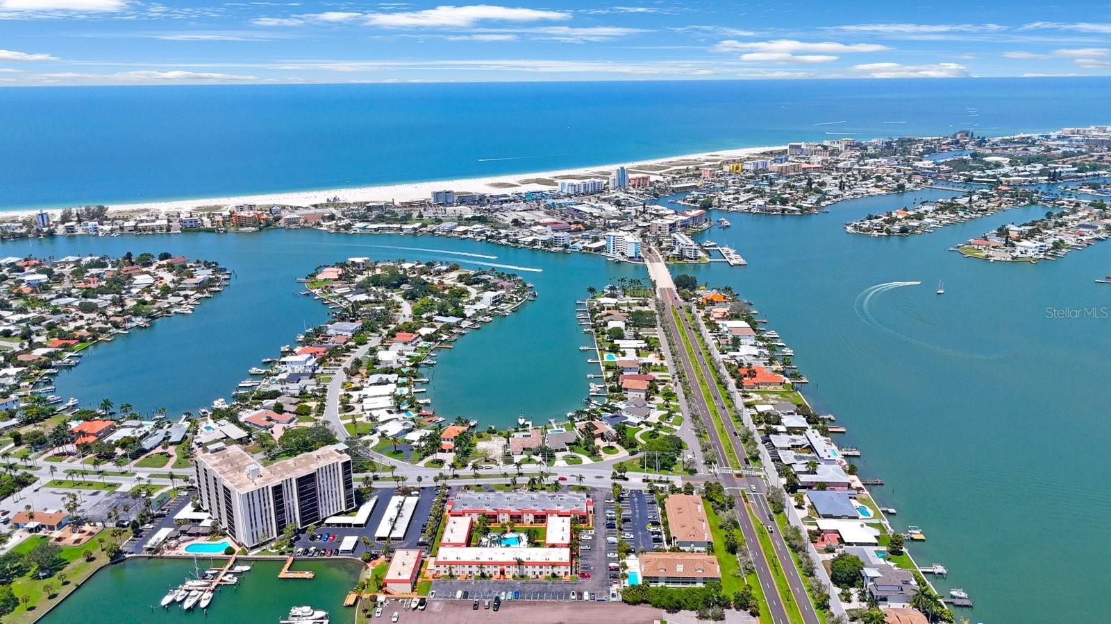 10369 PARADISE BLVD #58, TREASURE ISLAND, FL, 33706
