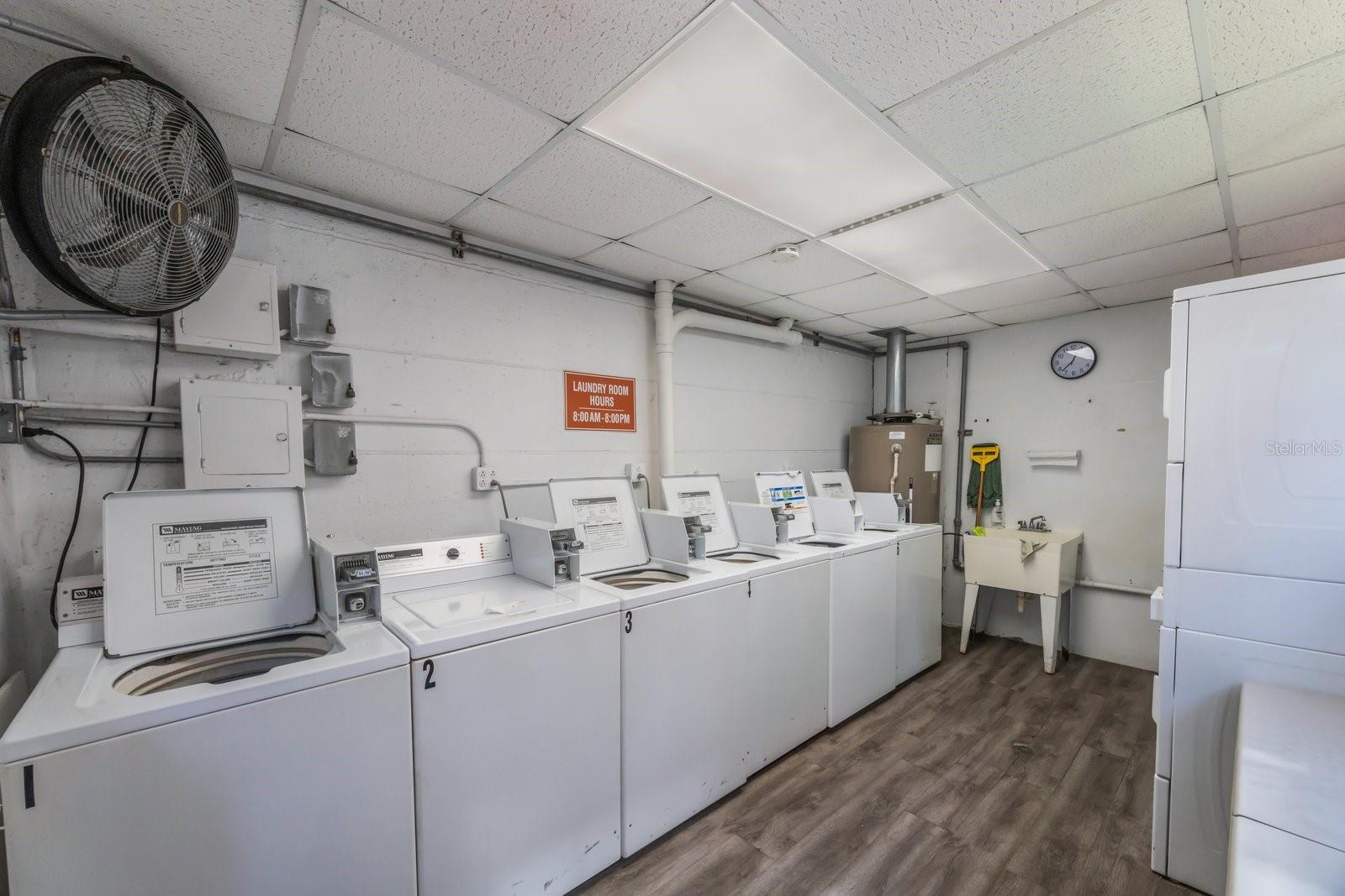 10369 PARADISE BLVD #58, TREASURE ISLAND, FL, 33706