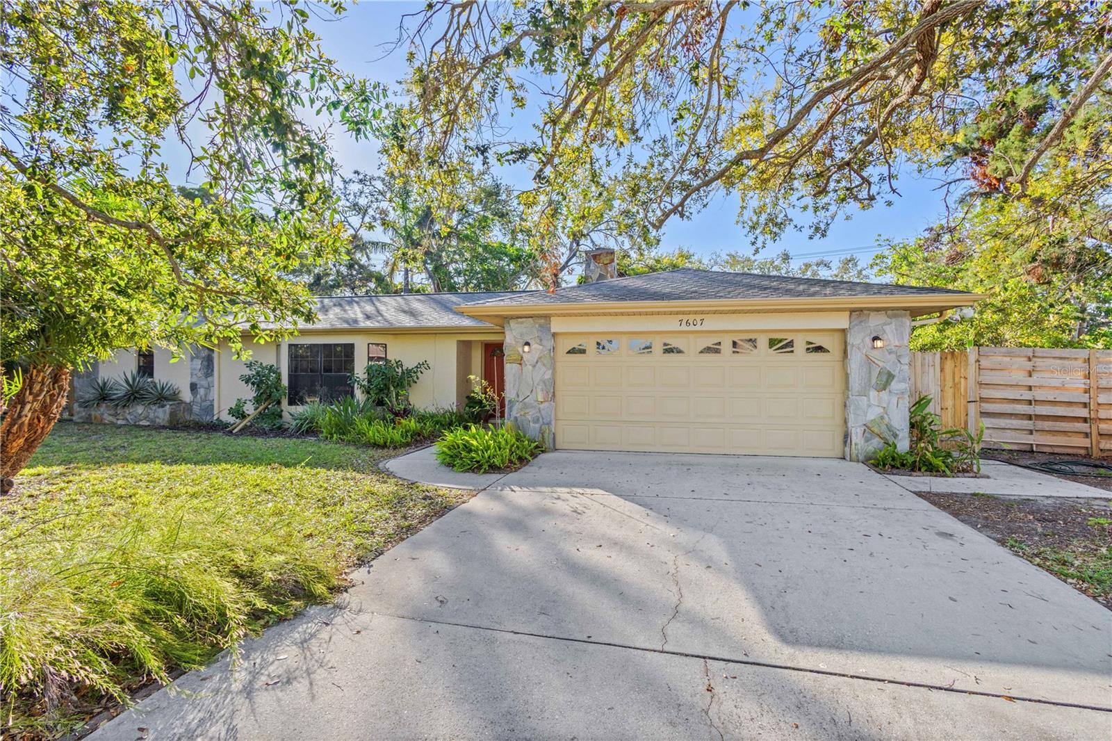 7607 9TH AVENUE DR NW, BRADENTON, FL, 34209