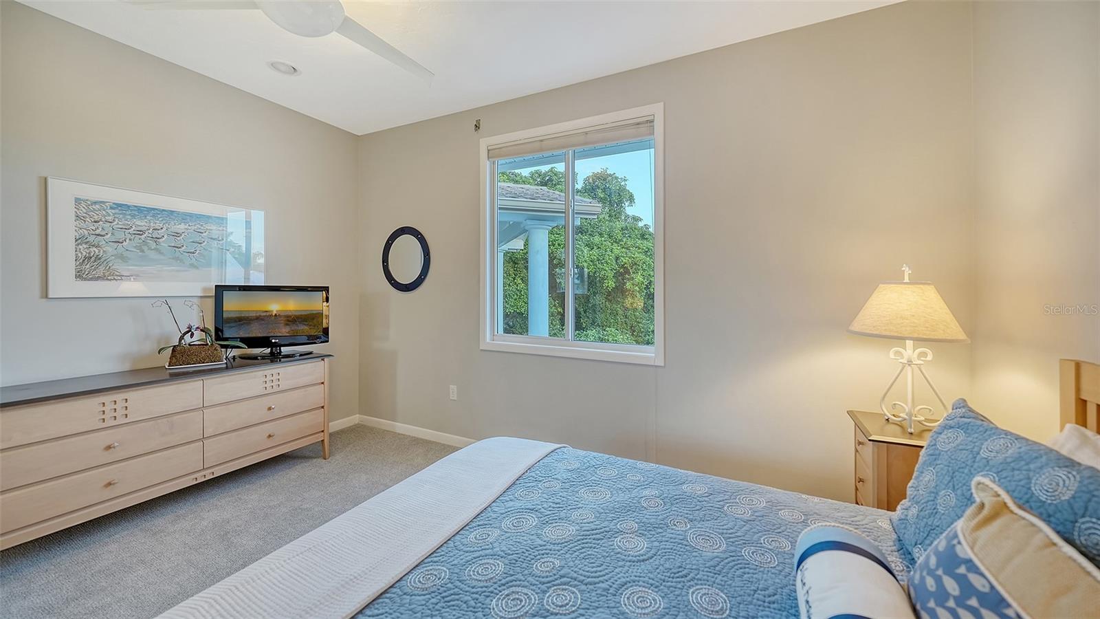 495 MCKINLEY DR, SARASOTA, FL, 34236