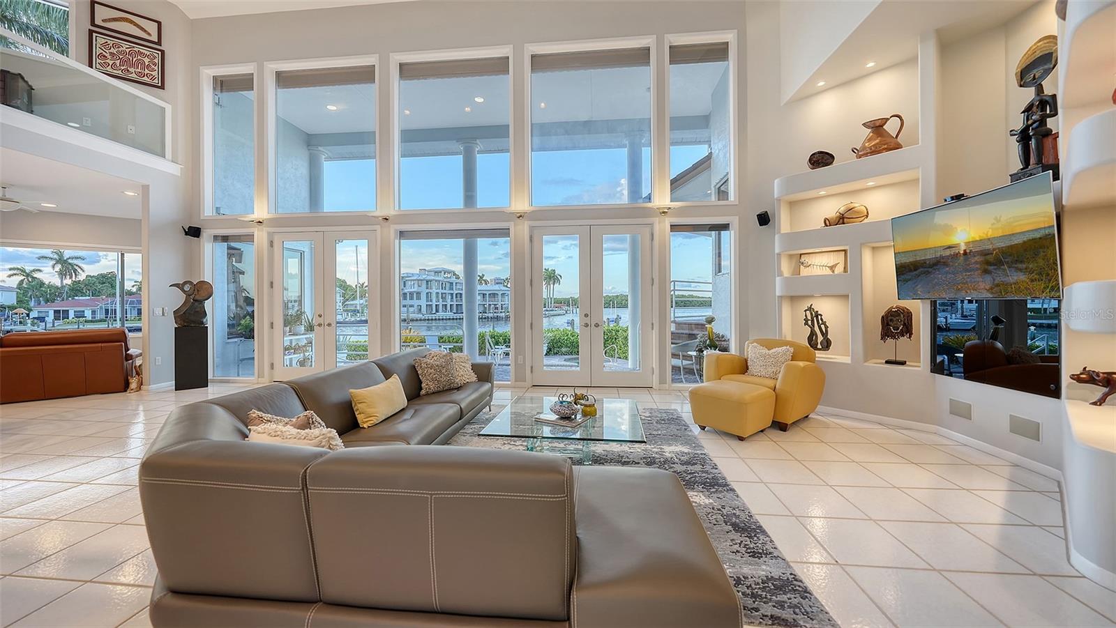 495 MCKINLEY DR, SARASOTA, FL, 34236