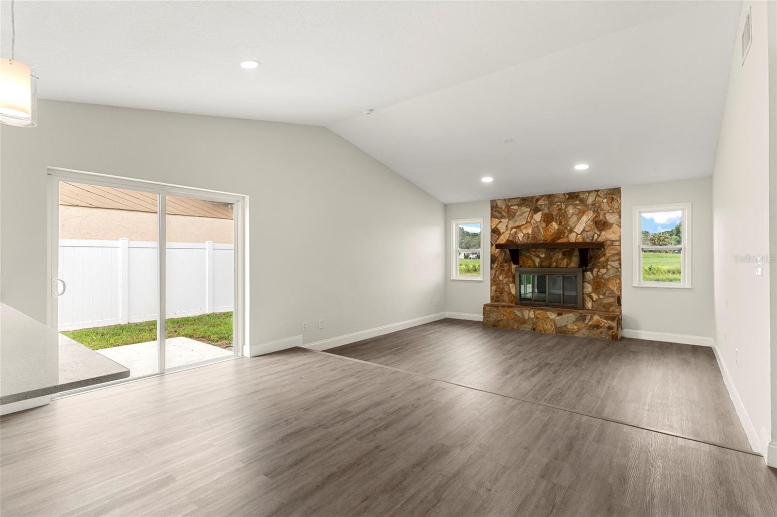 801 ROCKINGHAM RD, LAKELAND, FL, 33809