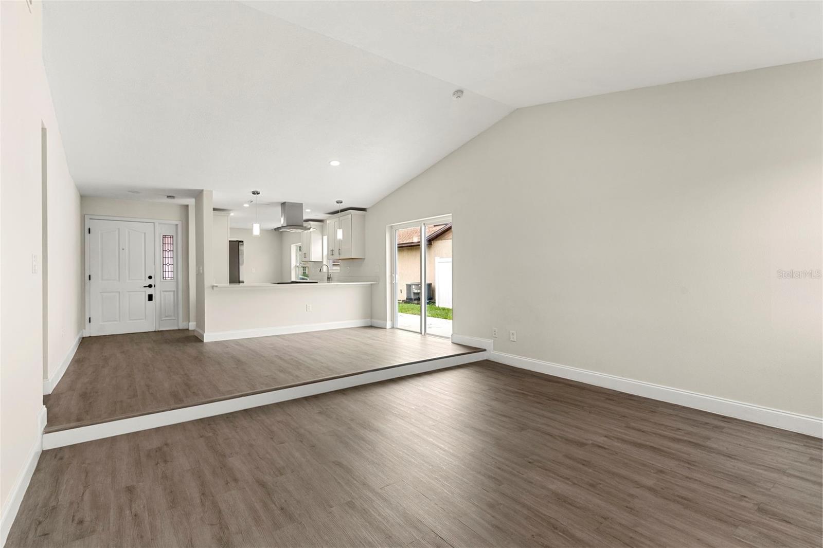 801 ROCKINGHAM RD, LAKELAND, FL, 33809