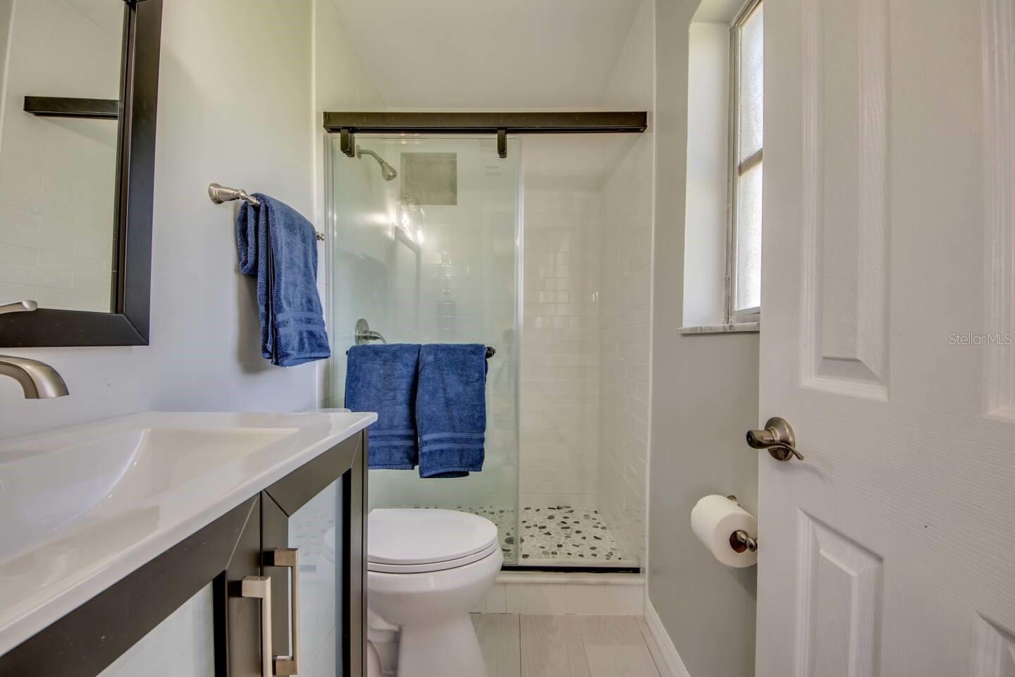 126 BROOKS RD, NORTH FORT MYERS, FL, 33917