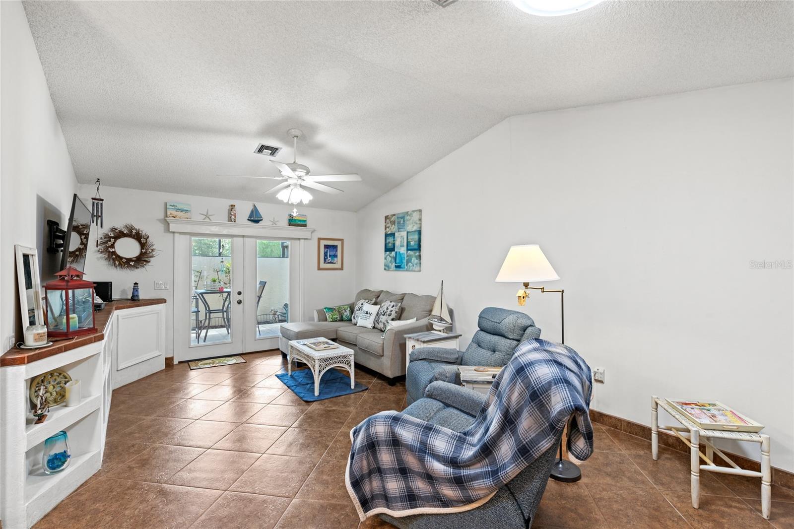 2681 E WASHINGTON AVE #15, EUSTIS, FL, 32726