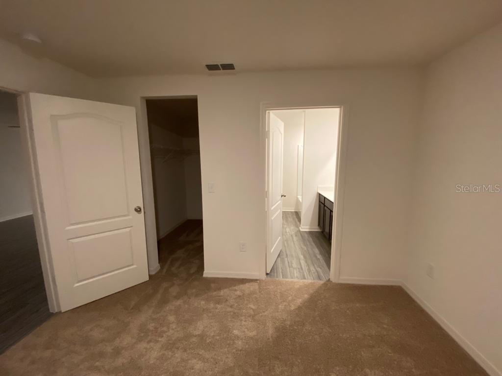 2057 AMBER SWEET CIRCLE, DUNDEE, FL, 33838