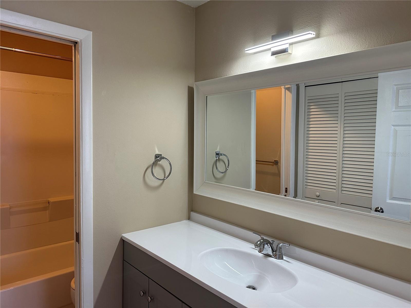 140 DOUGLAS RD W #D, OLDSMAR, FL, 34677