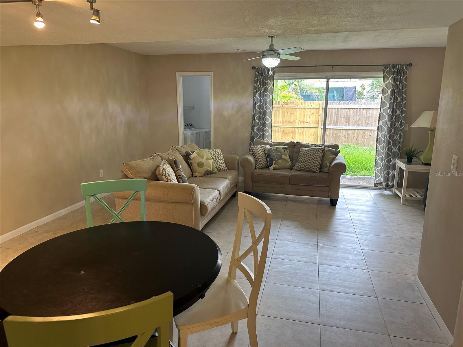 140 DOUGLAS RD W #D, OLDSMAR, FL, 34677