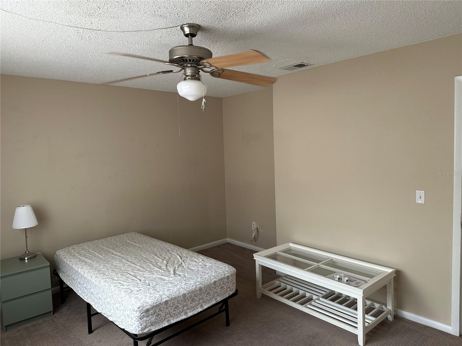 140 DOUGLAS RD W #D, OLDSMAR, FL, 34677