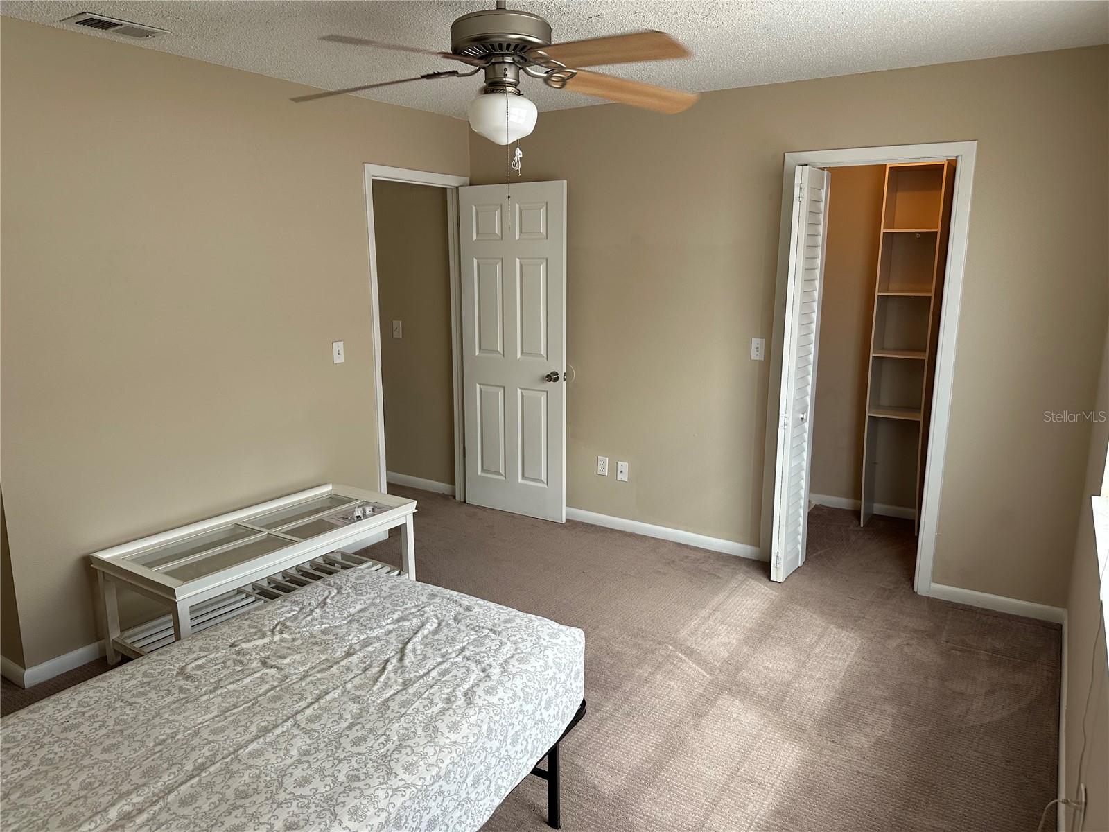 140 DOUGLAS RD W #D, OLDSMAR, FL, 34677