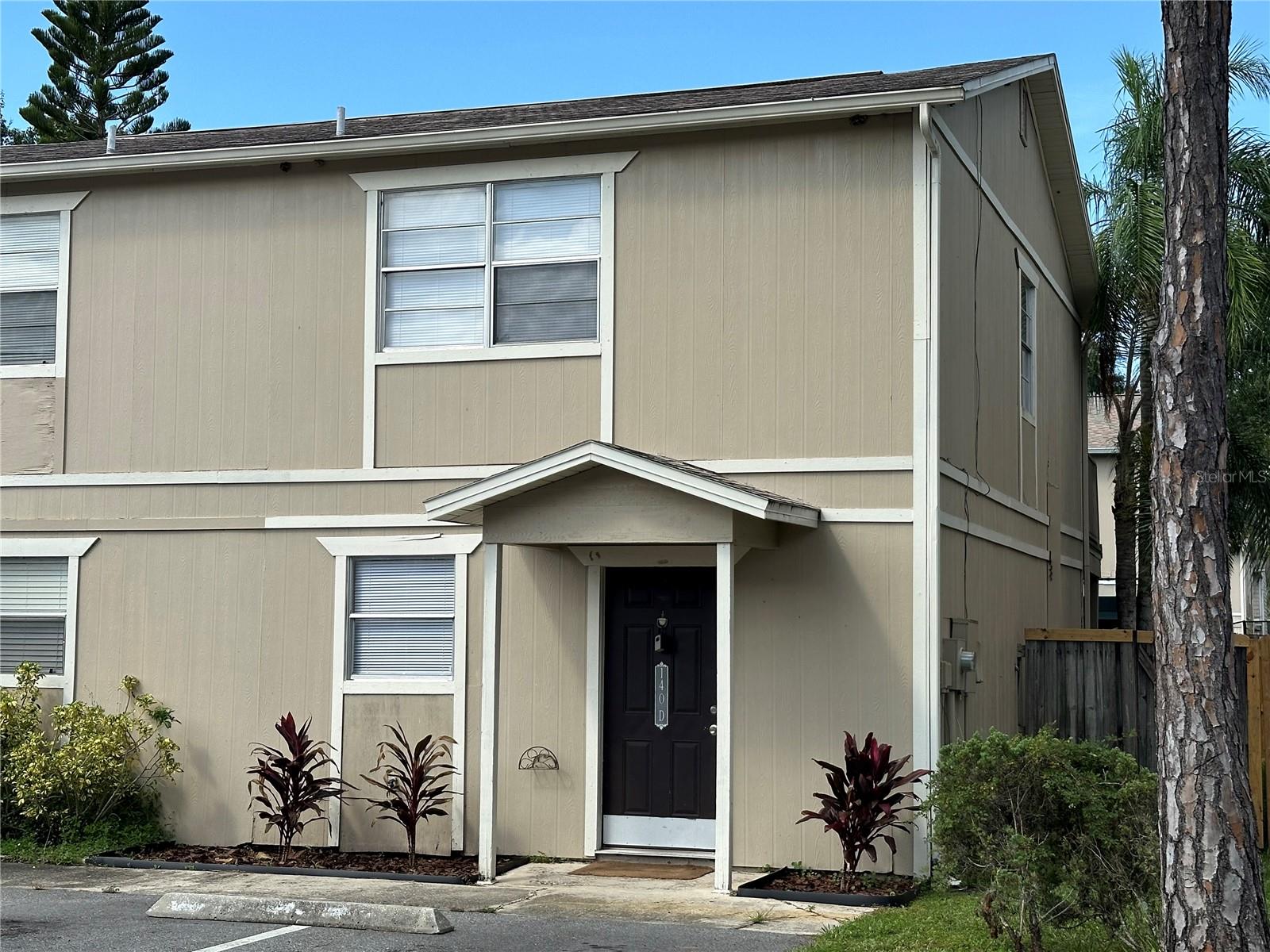 140 DOUGLAS RD W #D, OLDSMAR, FL, 34677