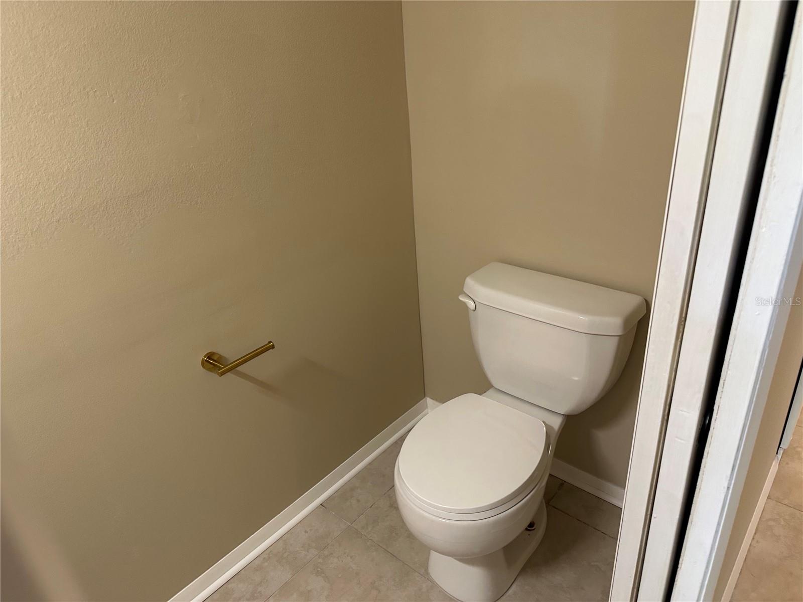 140 DOUGLAS RD W #D, OLDSMAR, FL, 34677