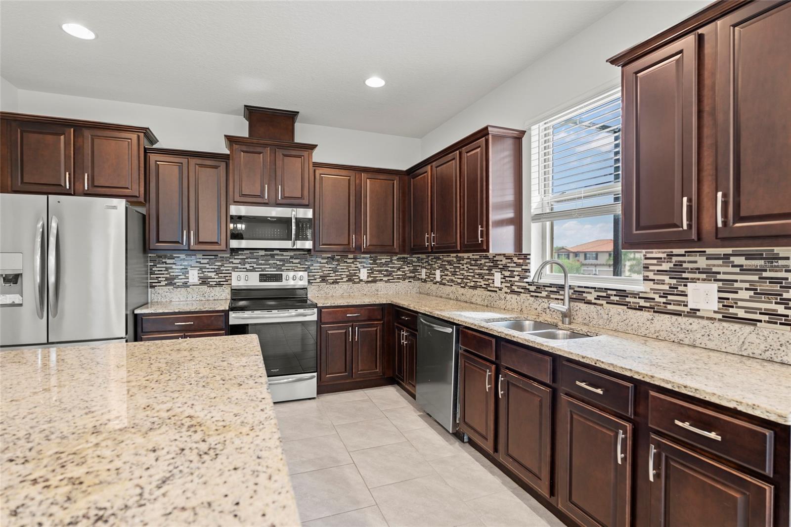 4227 PRIMA LAGO DR, LAKELAND, FL, 33810