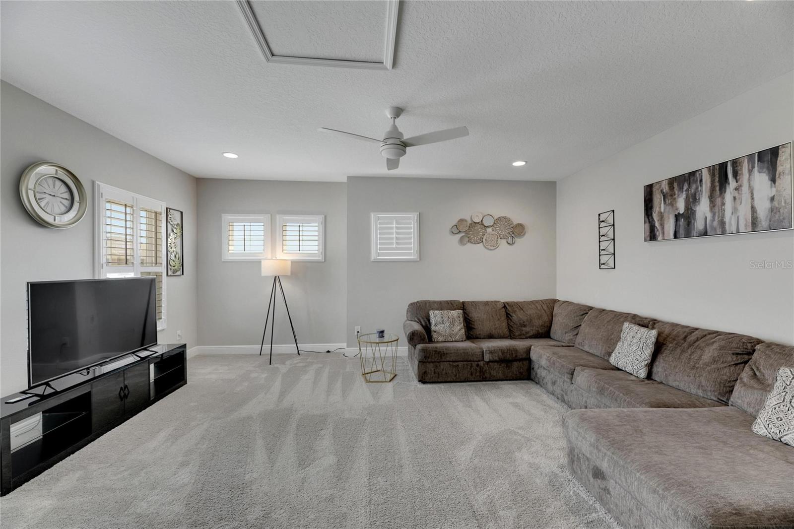 5608 MADRIGAL WAY, APOLLO BEACH, FL, 33572