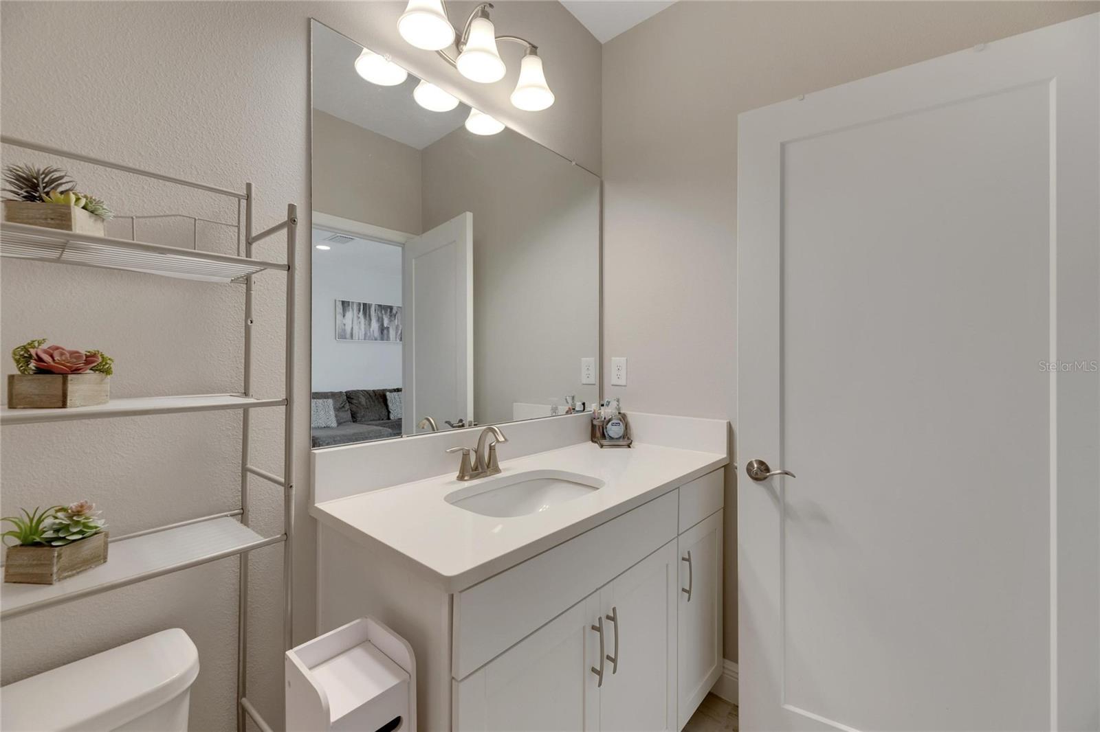 5608 MADRIGAL WAY, APOLLO BEACH, FL, 33572