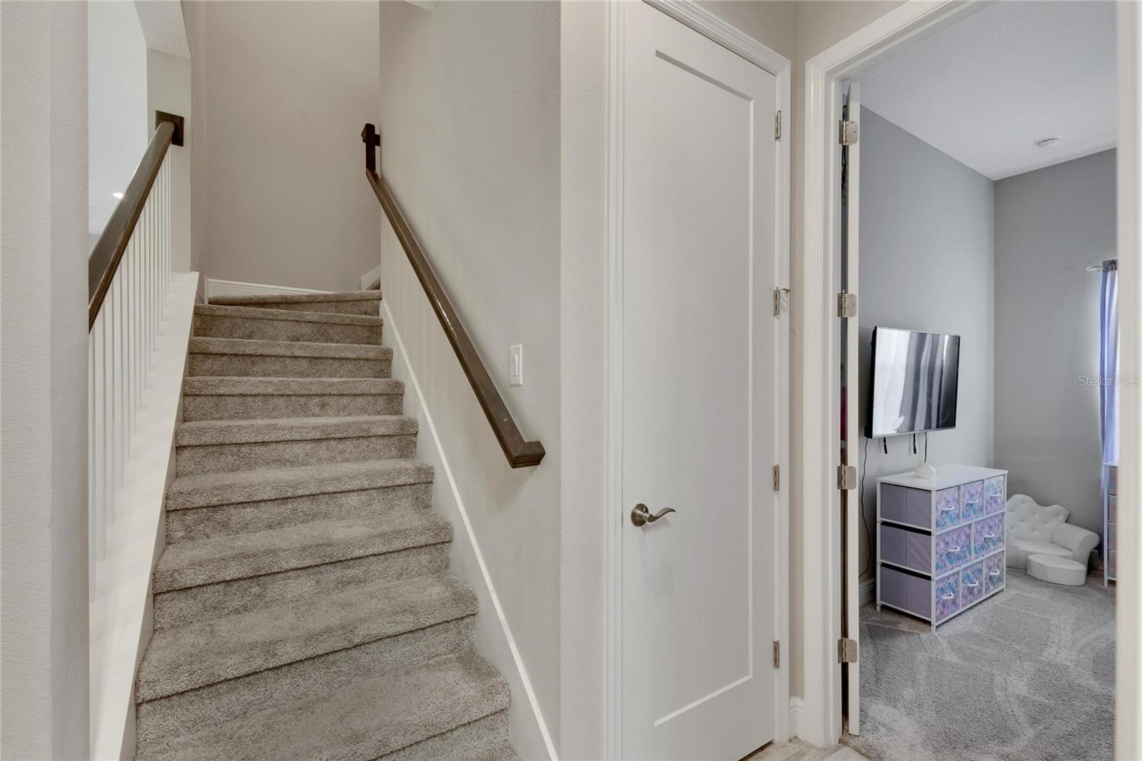 5608 MADRIGAL WAY, APOLLO BEACH, FL, 33572